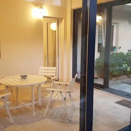 Antonija I Mateo, In The Center Of Apartman *