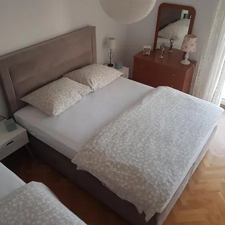 Apartman Antonija I Mateo, In The Center Of