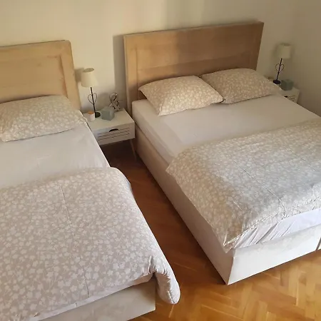 Antonija I Mateo, In The Center Of Apartman Split