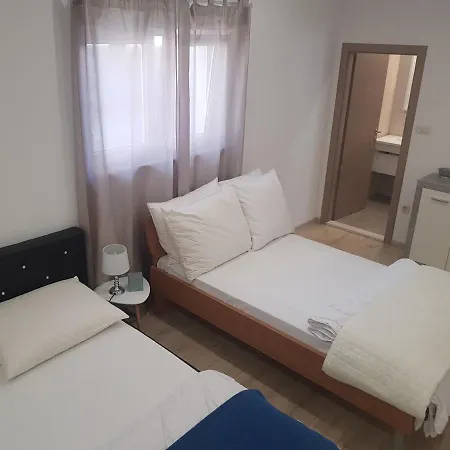 Antonija I Mateo, In The Center Of Appartement Split