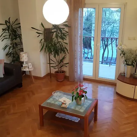Antonija I Mateo, In The Center Of Appartement
