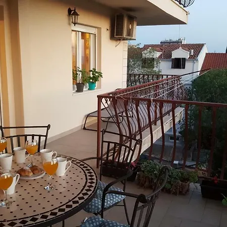 Antonija I Mateo, In The Center Of * Split