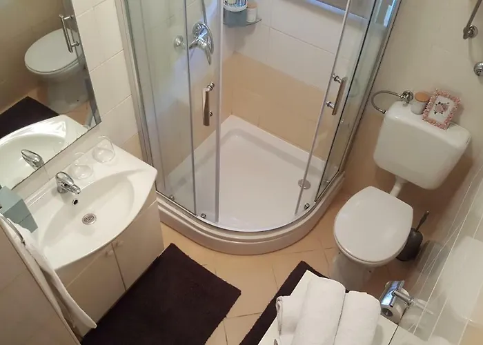 Antonija I Mateo, In The Center Of * Split