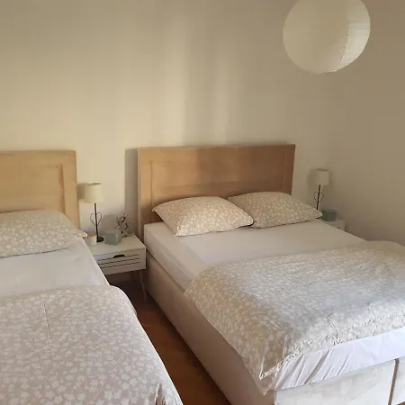 Antonija I Mateo, In The Center Of Apartmán *