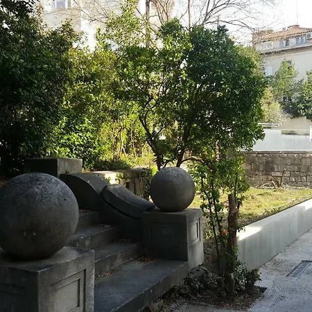 Antonija I Mateo, In The Center Of Split